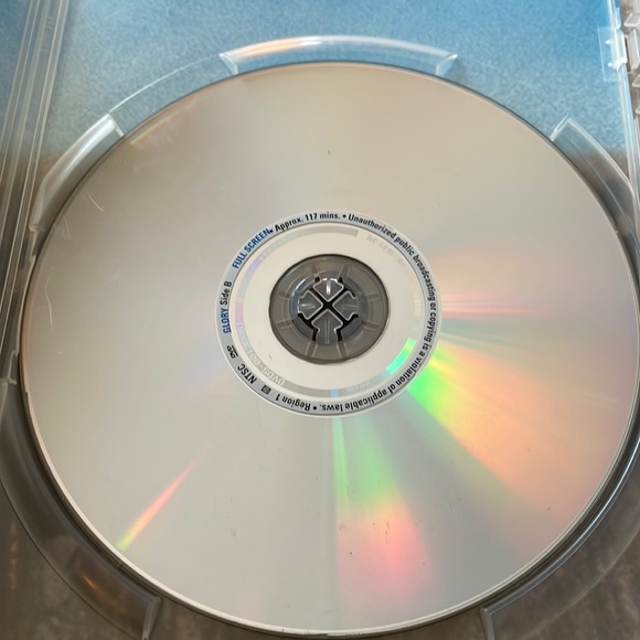 3/$15 u pick dvds📀or 1 for $9~ Glory - Picture 3 of 7